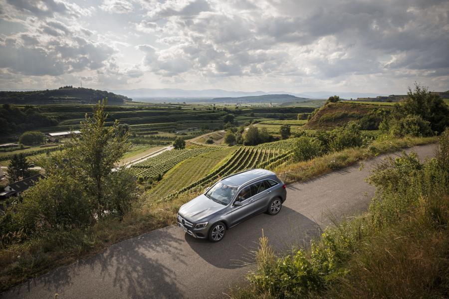  Mercedes-Benz GLC220 d 4Matic Off-Road 2015 года  (фото 22 из 24)